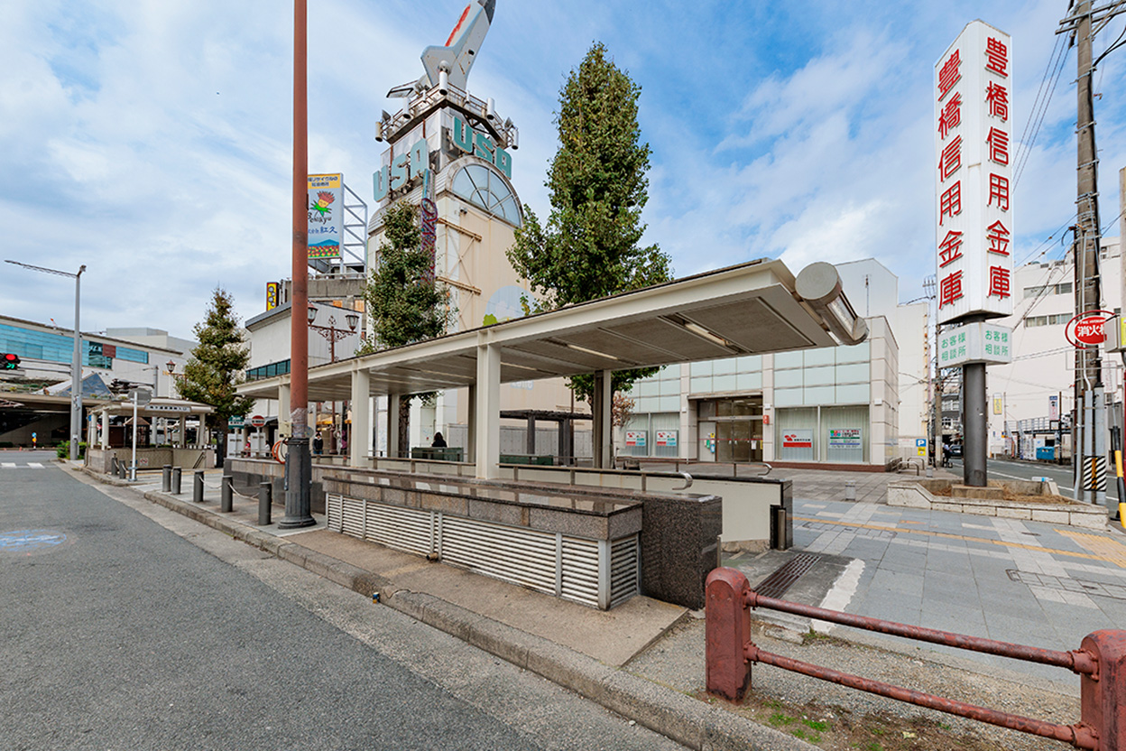 豊橋駅前バス乗り場